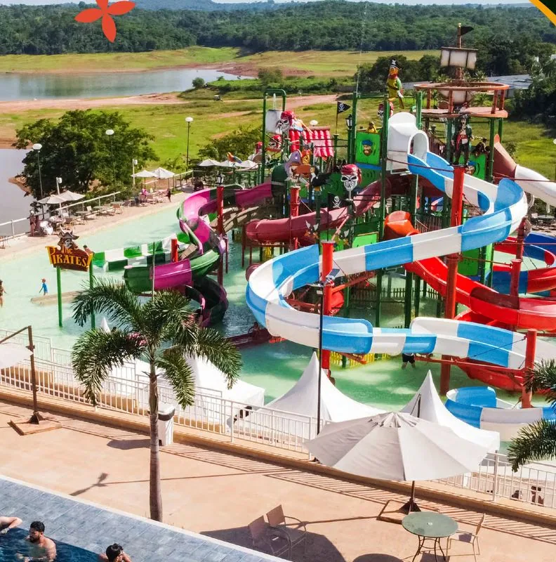 Ilha Pirata Kids com toboáguas infantis